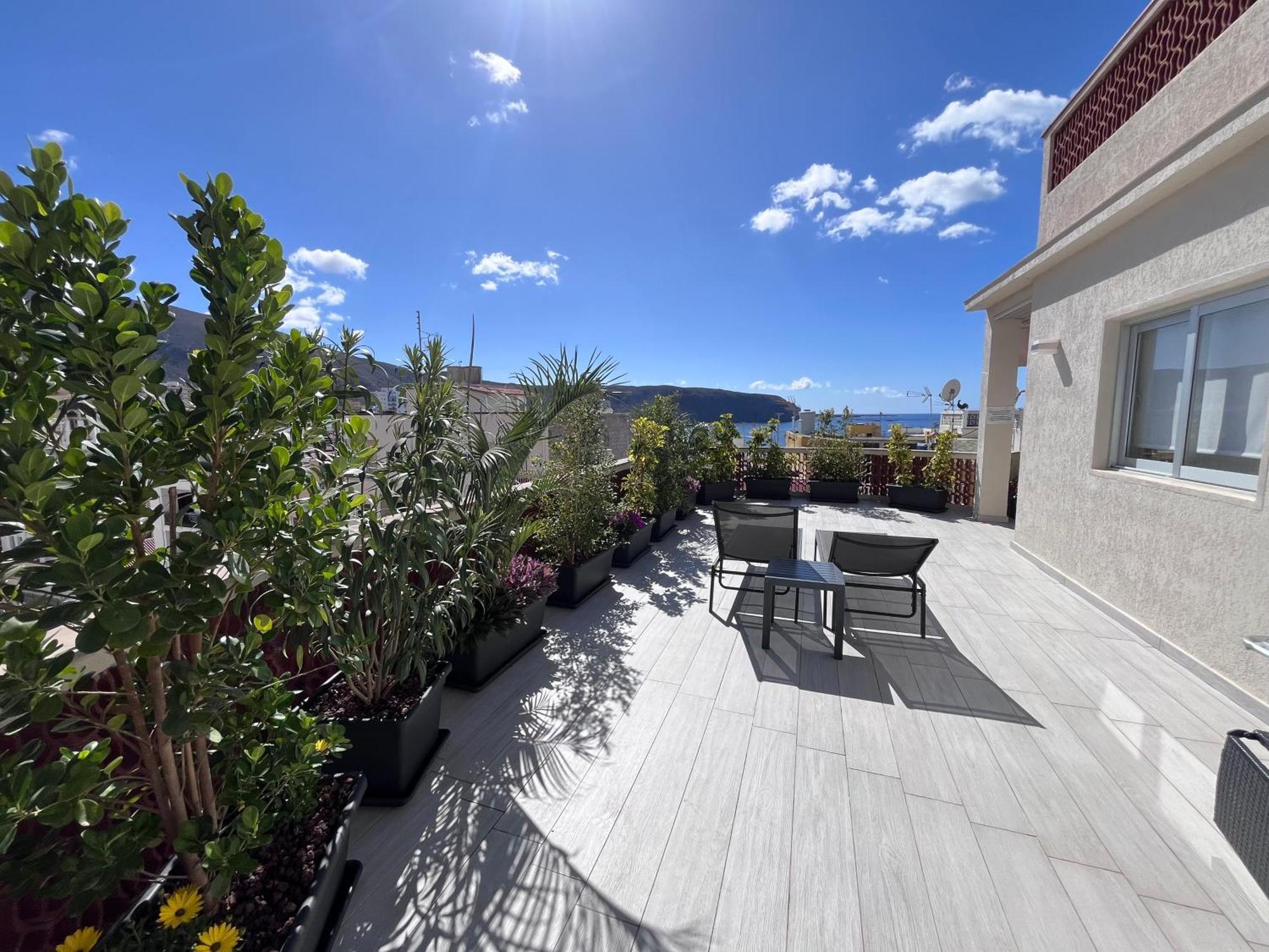 Apartamento The White Heart House - Attic Sea View Los Cristianos  Exterior foto